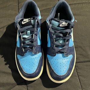 Nike Dunk Low Blue/Navy/white Size 6.5Y